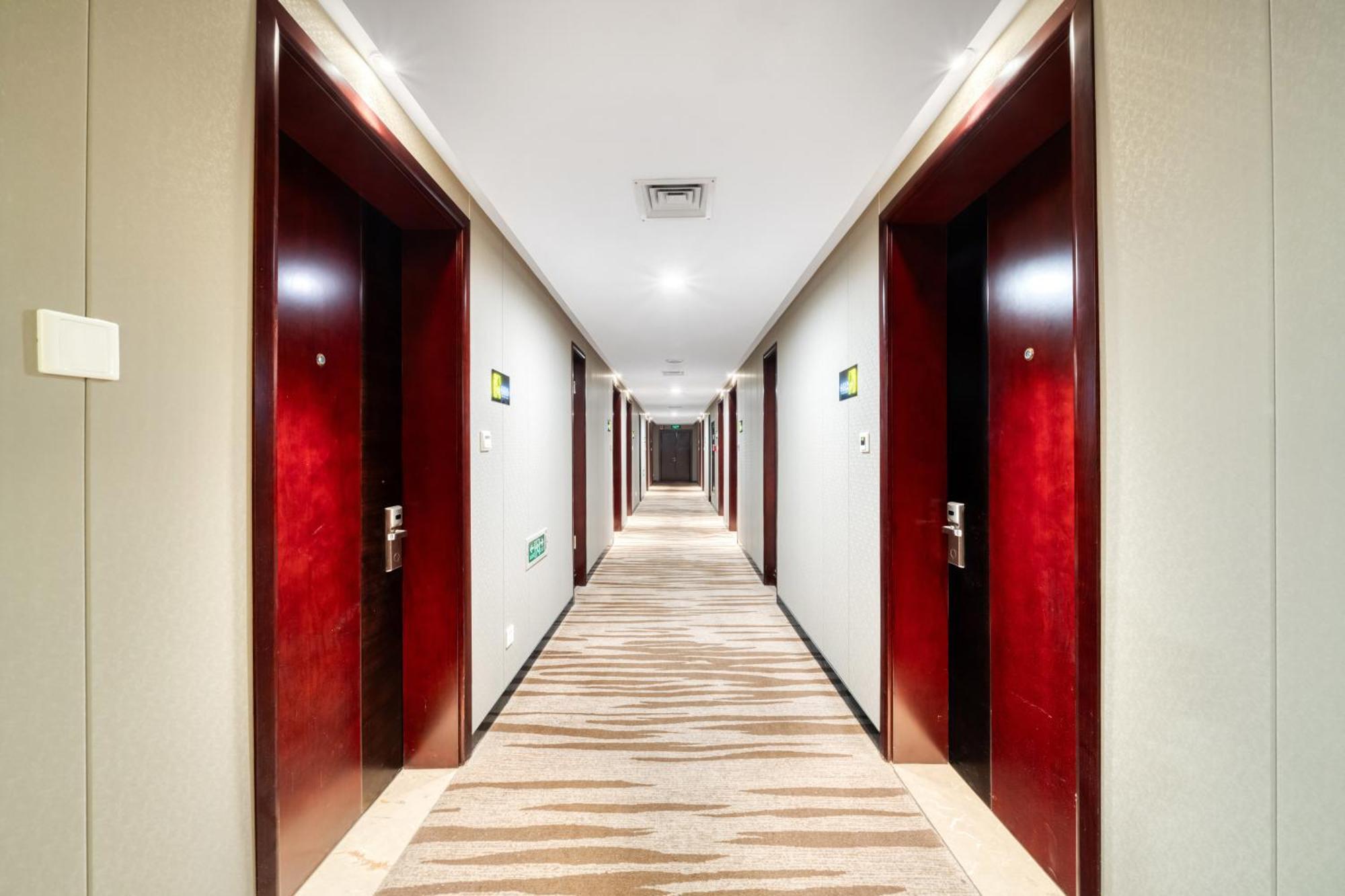 Yiwu International Mansion Hotel Eksteriør billede